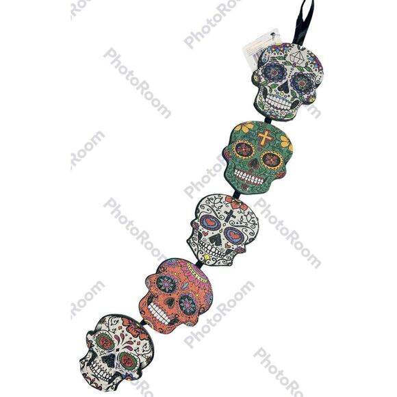 -HALLOWEEN Day of The Dead Sugar Skulls Glittery Wall Hanging Decor Sign - Picture 1 of 7
